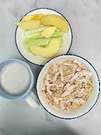 산모가 실제로 먹고 기록한 식판