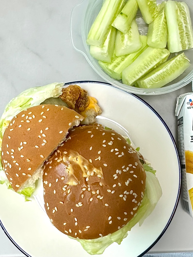 점심 식단 사진