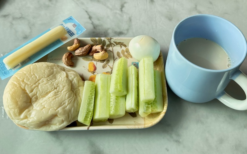 아침 식단 사진