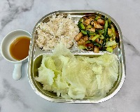 산모가 실제로 먹고 기록한 식판