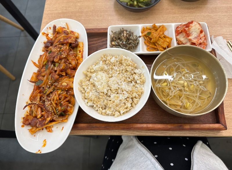 점심 식단 사진