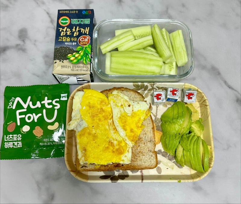 아침 식단 사진