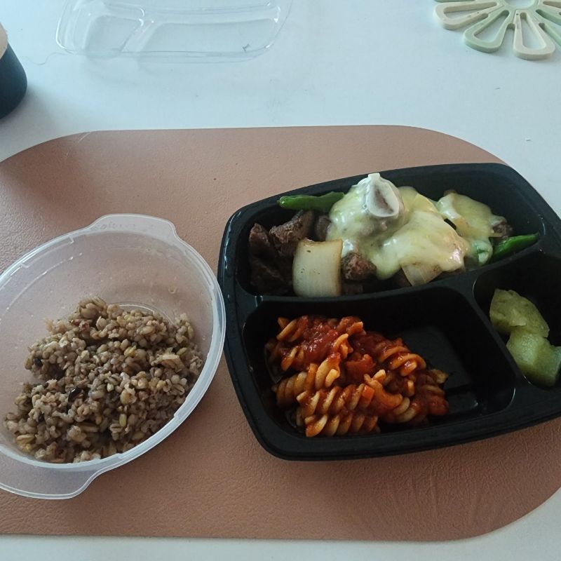 점심 식단 사진