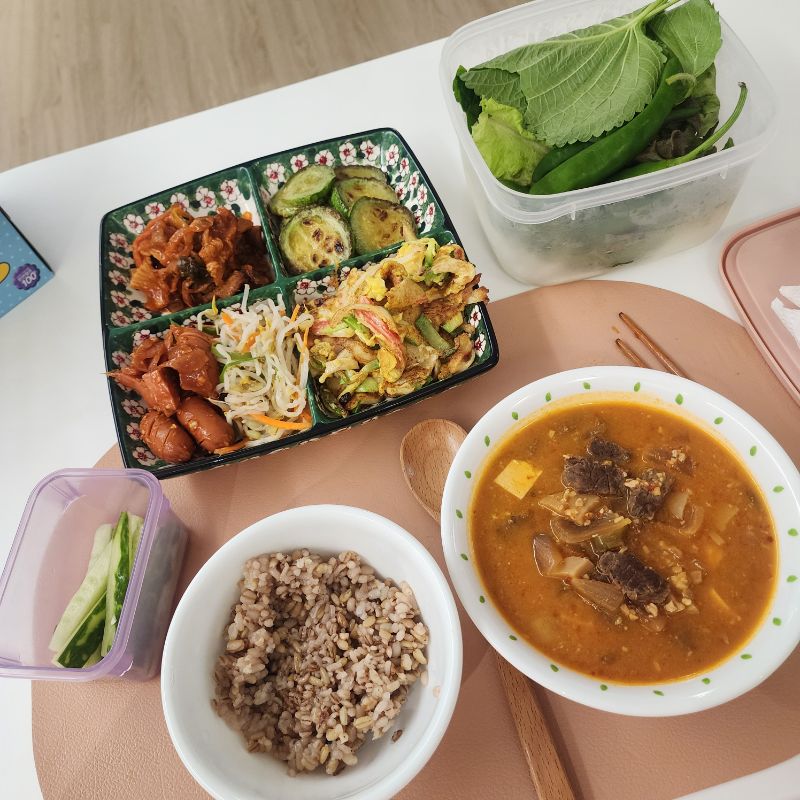 저녁 식단 사진