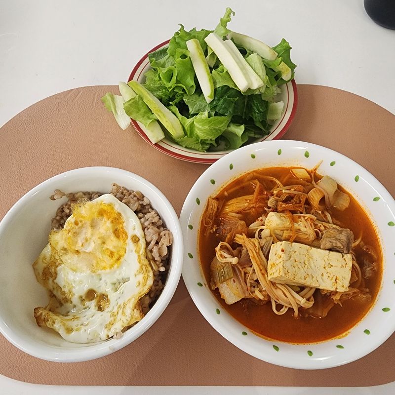 저녁 식단 사진