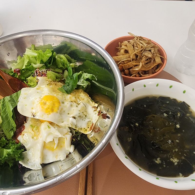 저녁 식단 사진