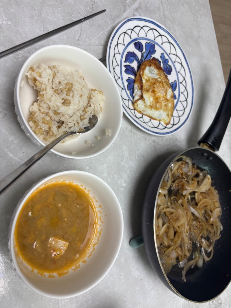 아침 식단 사진