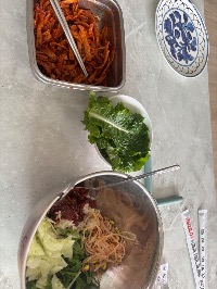 산모가 실제로 먹고 기록한 식판