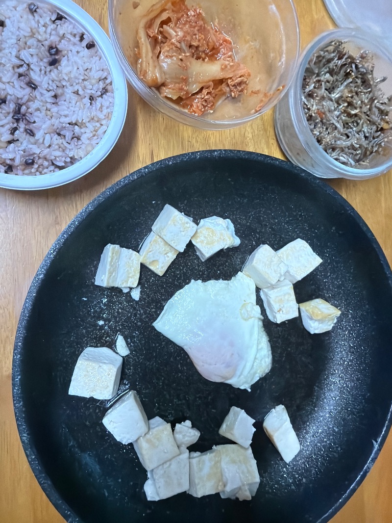 저녁 식단 사진