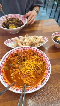 산모가 실제로 먹고 기록한 식판