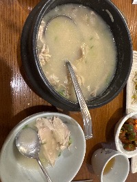 산모가 실제로 먹고 기록한 식판