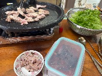 삼겹살, 상추, 잡곡밥