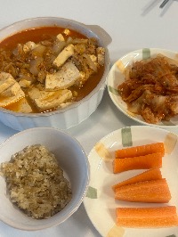 두부참치찜, 귀리현미밥, 당근스틱