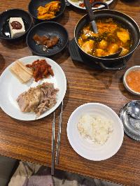 쌀밥, 보쌈, 무말랭이 무침