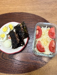 산모가 실제로 먹고 기록한 식판