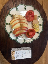 토마토, 구운 계란, 통밀빵