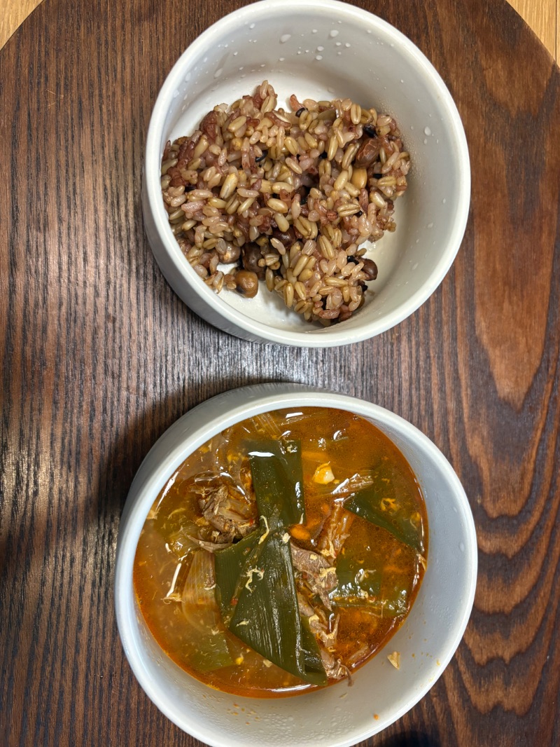 아침 식단 사진