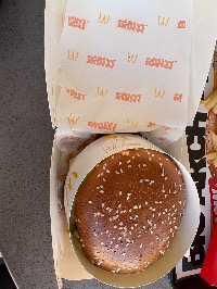 산모가 실제로 먹고 기록한 식판