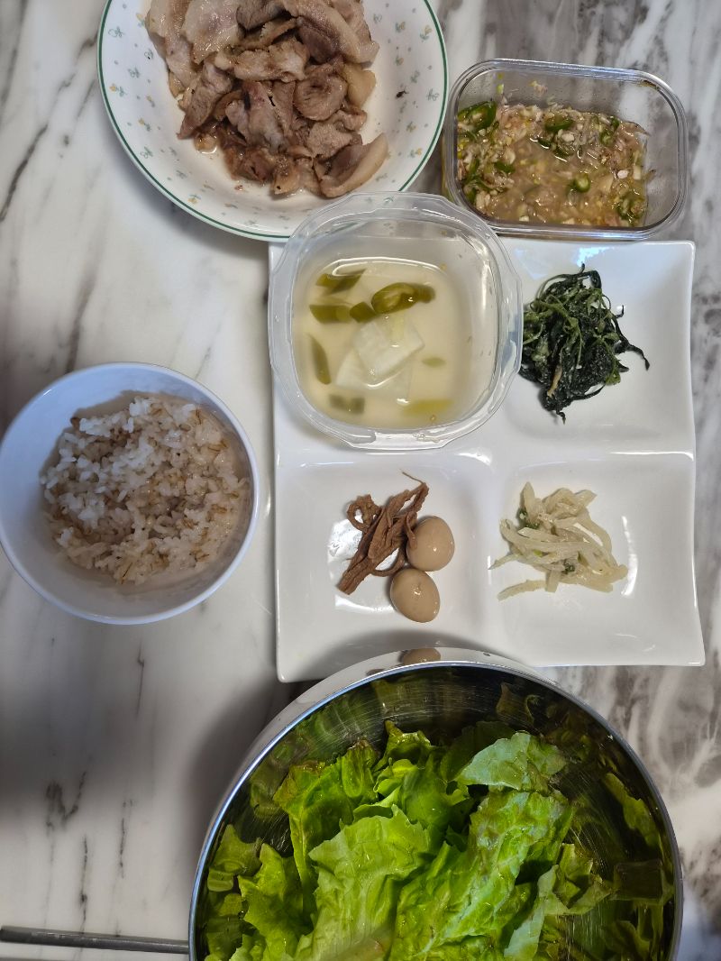 점심 식단 사진