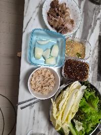 산모가 실제로 먹고 기록한 식판
