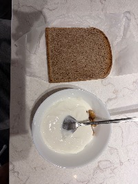 통밀식빵, 무가당 그릭 요거트, 호두
