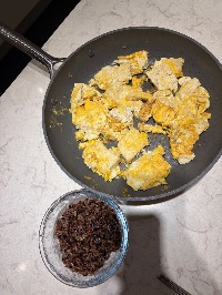 산모가 실제로 먹고 기록한 식판