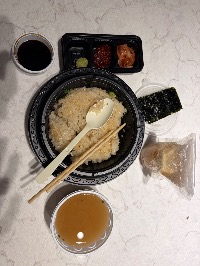 산모가 실제로 먹고 기록한 식판