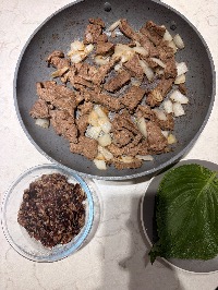 산모가 실제로 먹고 기록한 식판