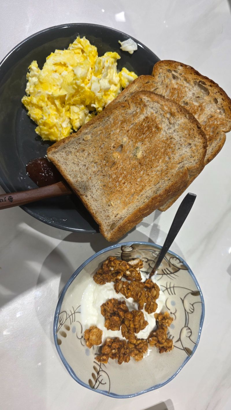 아침 식단 사진