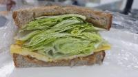 통밀빵, 땅콩버터, 달걀부침