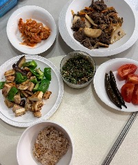 잡곡밥, 소불고기, 닭가슴살야채볶음