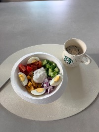 삶은 달걀, 토마토, 오이