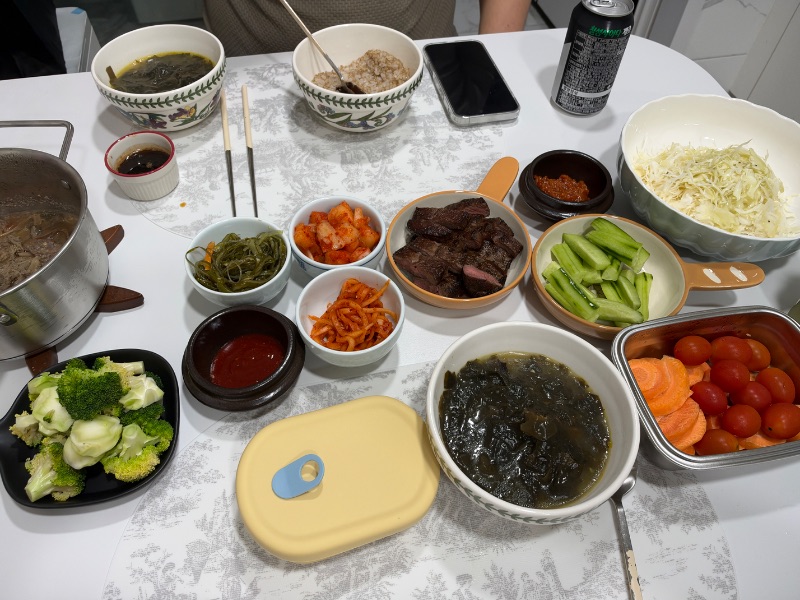저녁 식단 사진