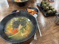 산모가 실제로 먹고 기록한 식판