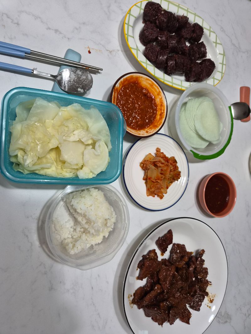 저녁 식단 사진