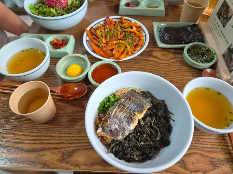 점심 식단 사진