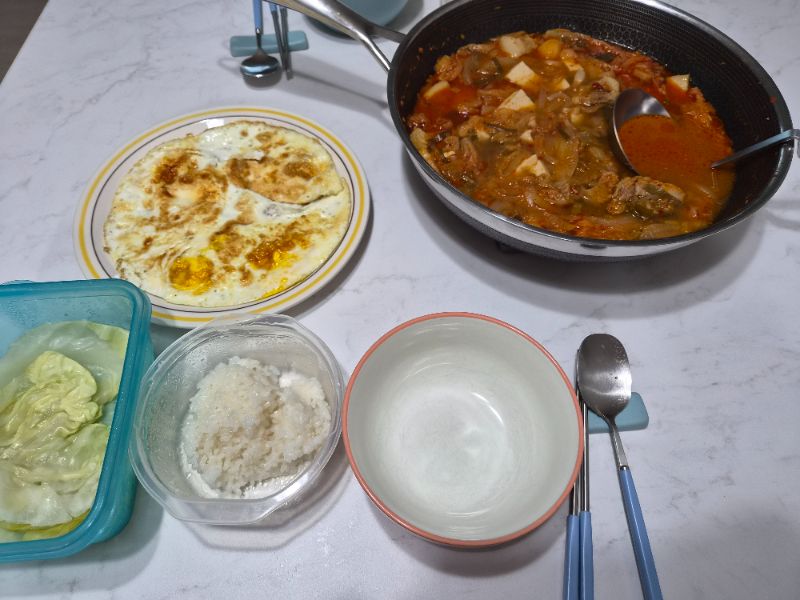 저녁 식단 사진