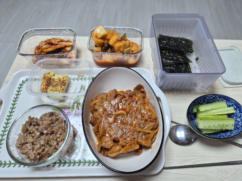 저녁 식단 사진