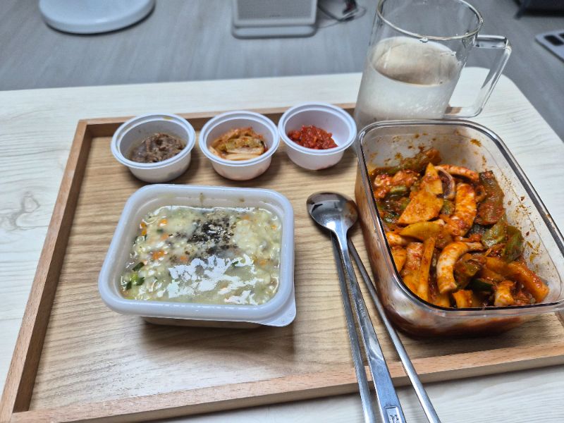 아침 식단 사진