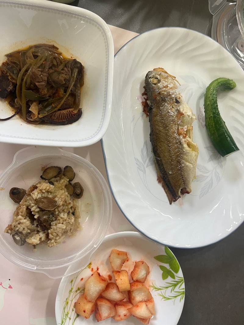 아침 식단 사진