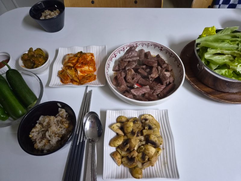 저녁 식단 사진
