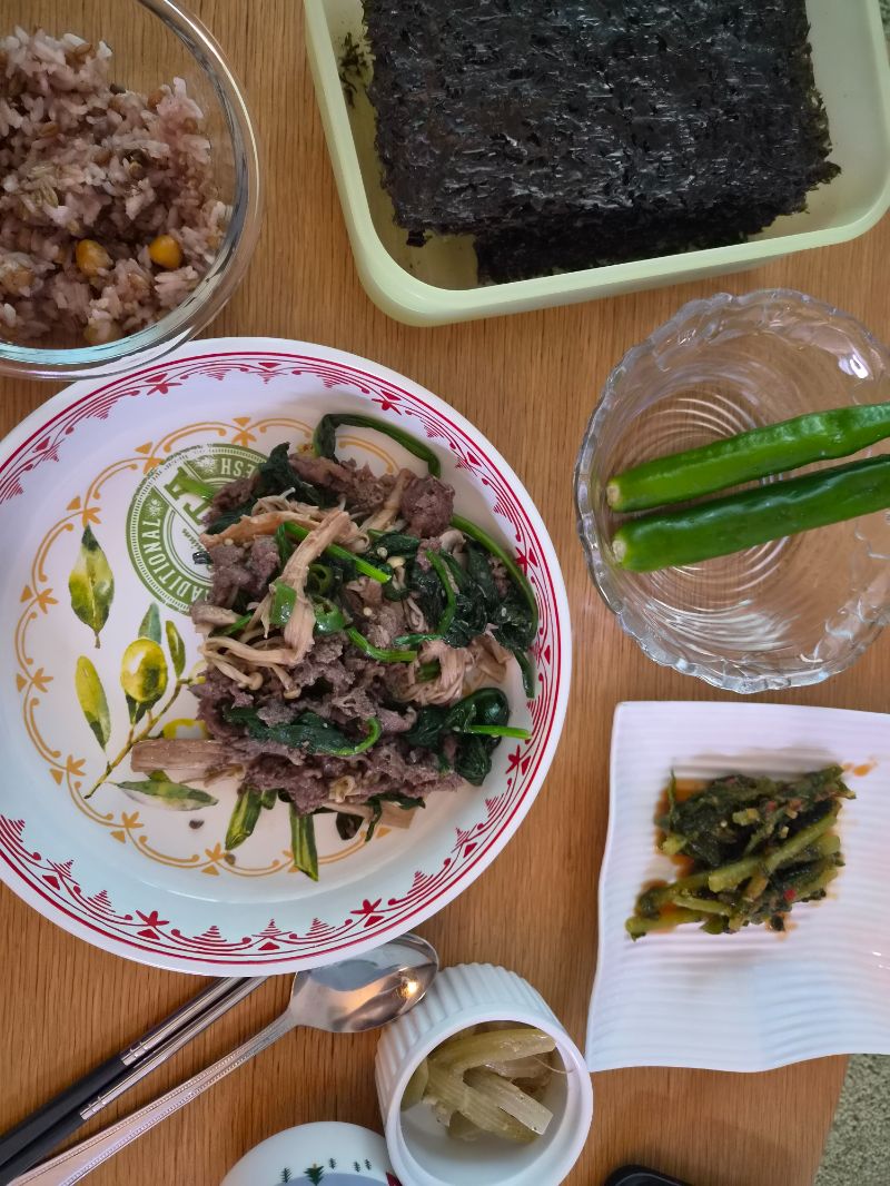 저녁 식단 사진