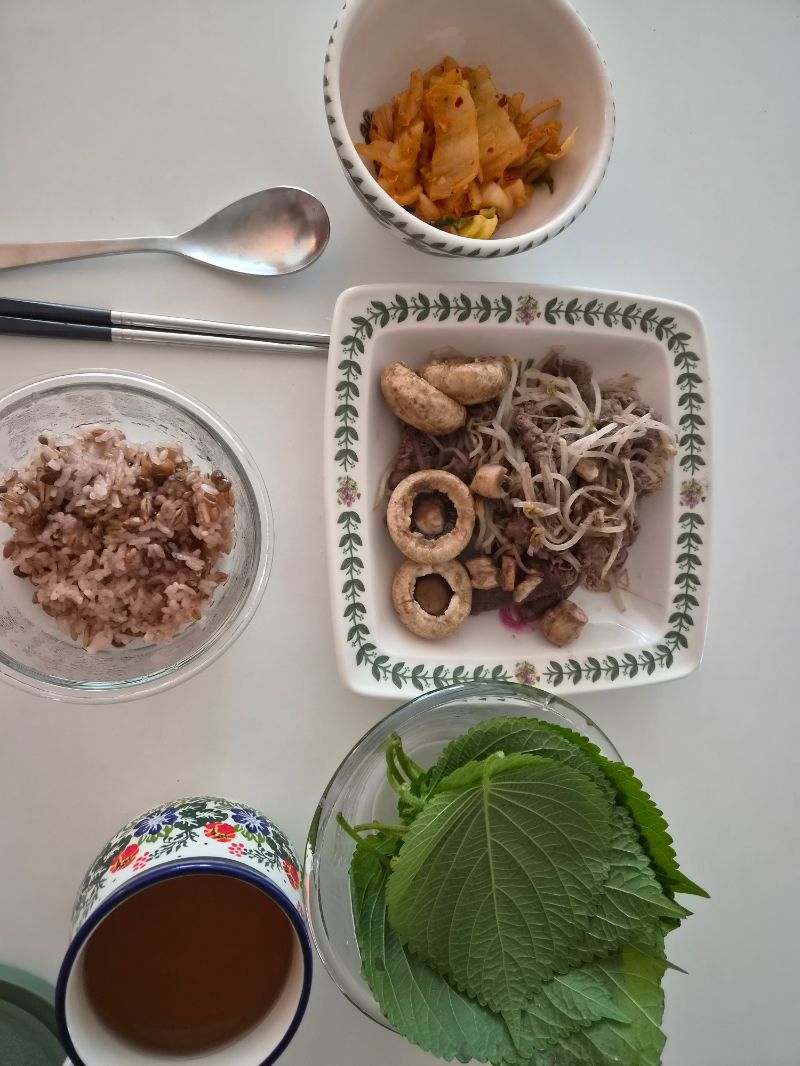 점심 식단 사진