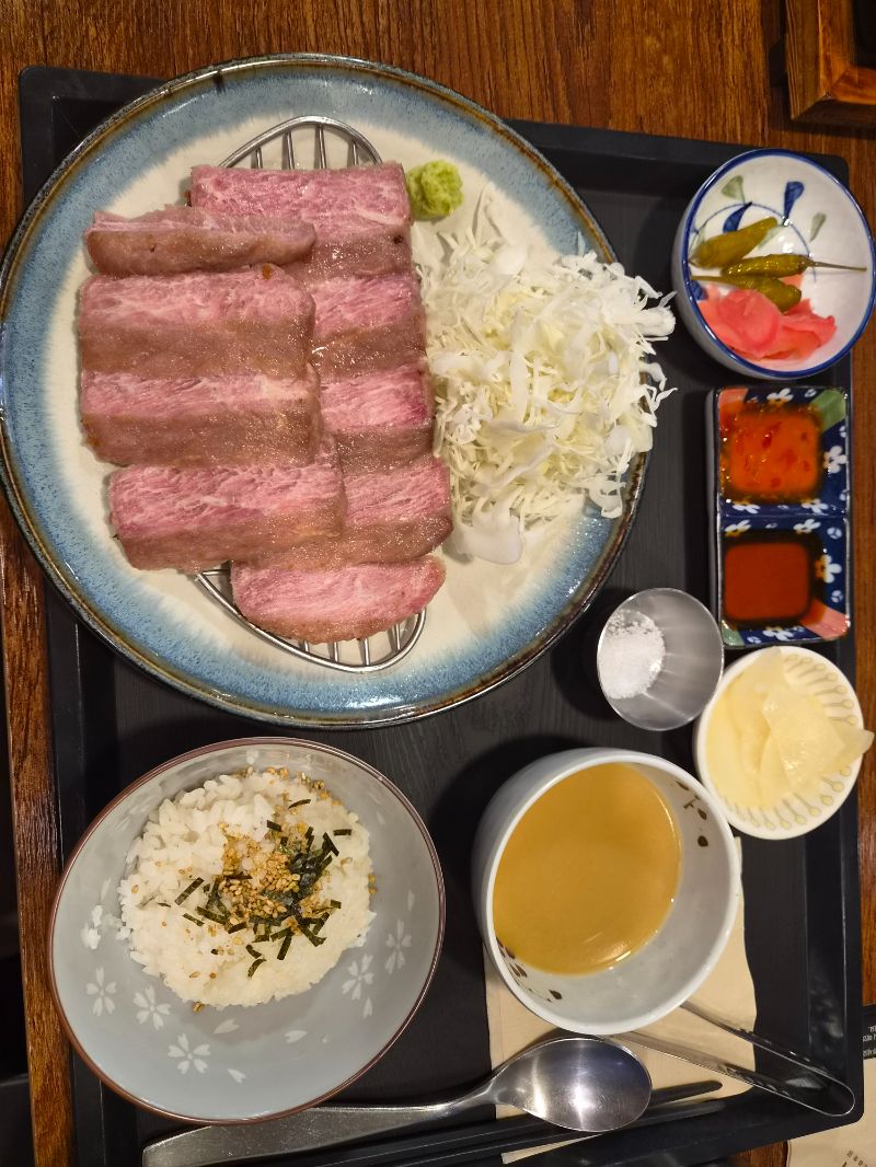 점심 식단 사진