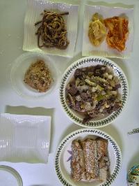 산모가 실제로 먹고 기록한 식판