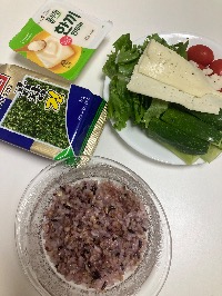 잡곡밥, 상추, 오이