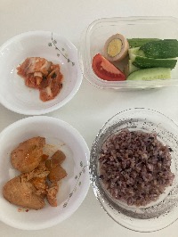 김치, 닭가슴살, 잡곡밥