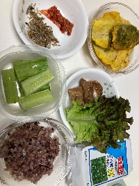 잡곡밥, 오이, 멸치볶음