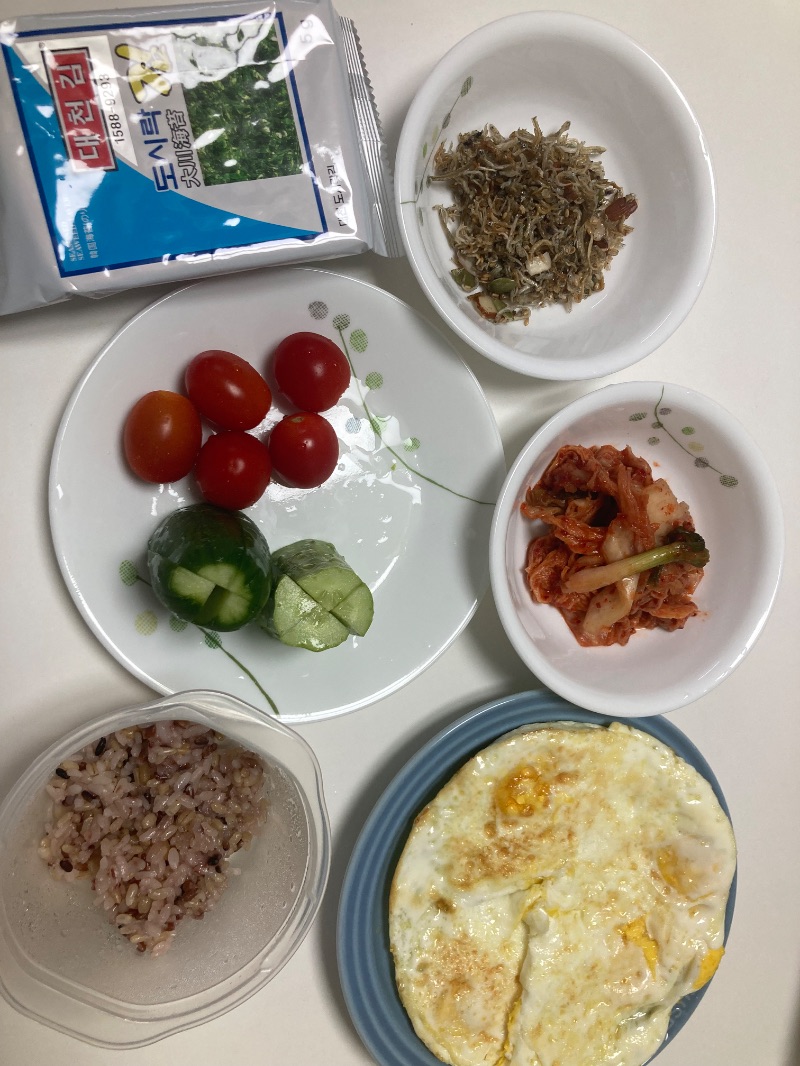 아침 식단 사진