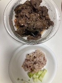 잡곡밥, 소고기볶음, 오이